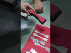 Testmachine voor de trekkracht van rubber